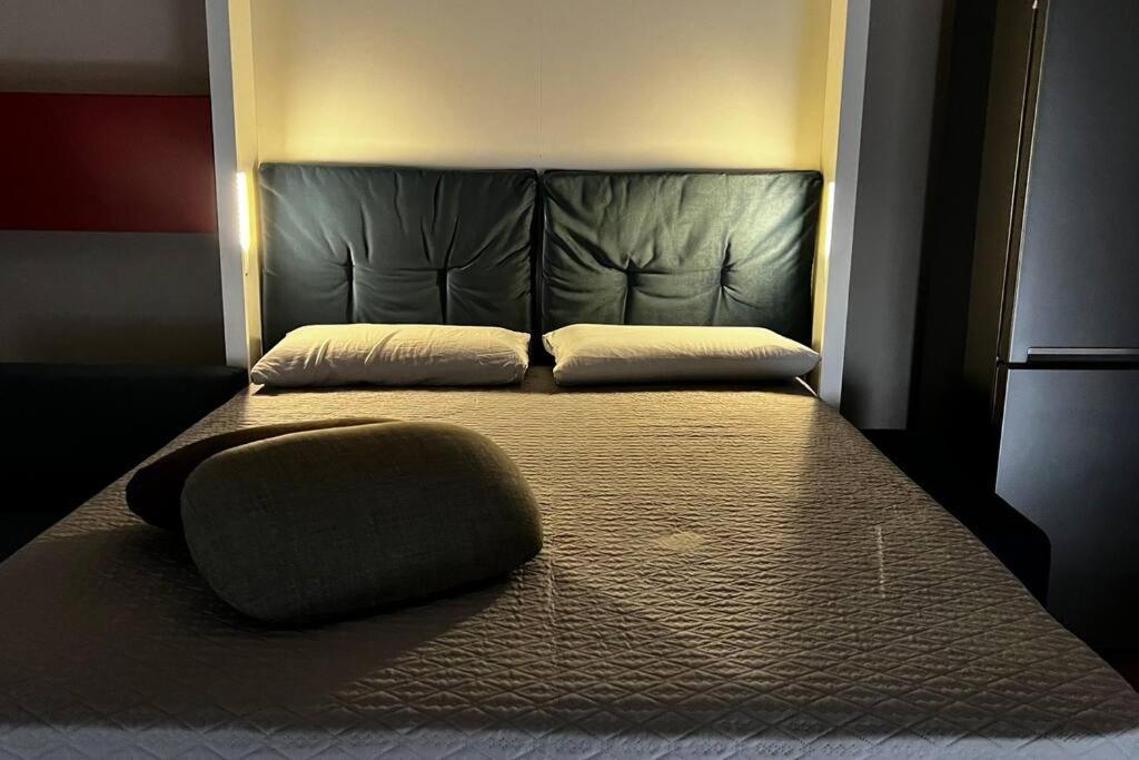 Urban House - Comfy Flat Navigli Milan Center Apartment Екстериор снимка
