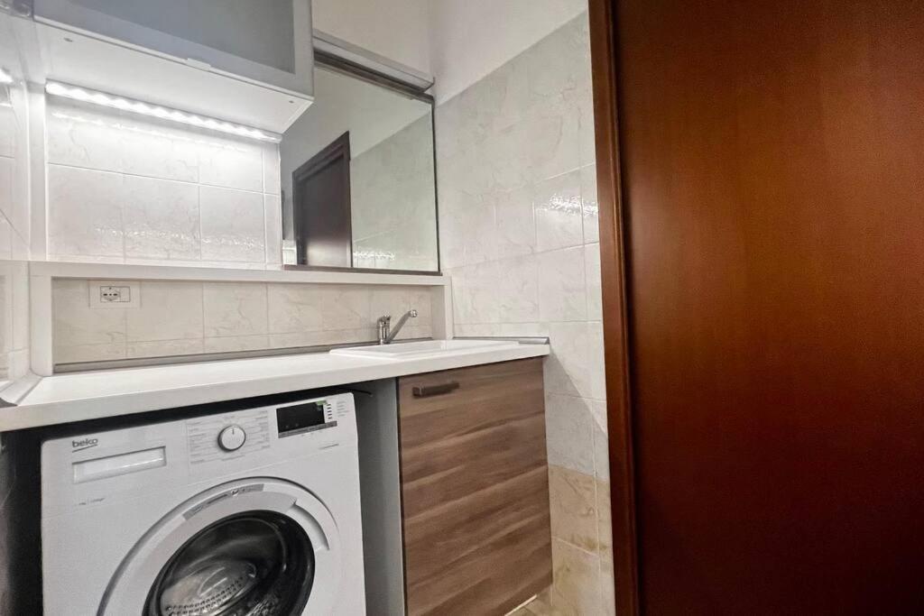 Urban House - Comfy Flat Navigli Milan Center Apartment Екстериор снимка