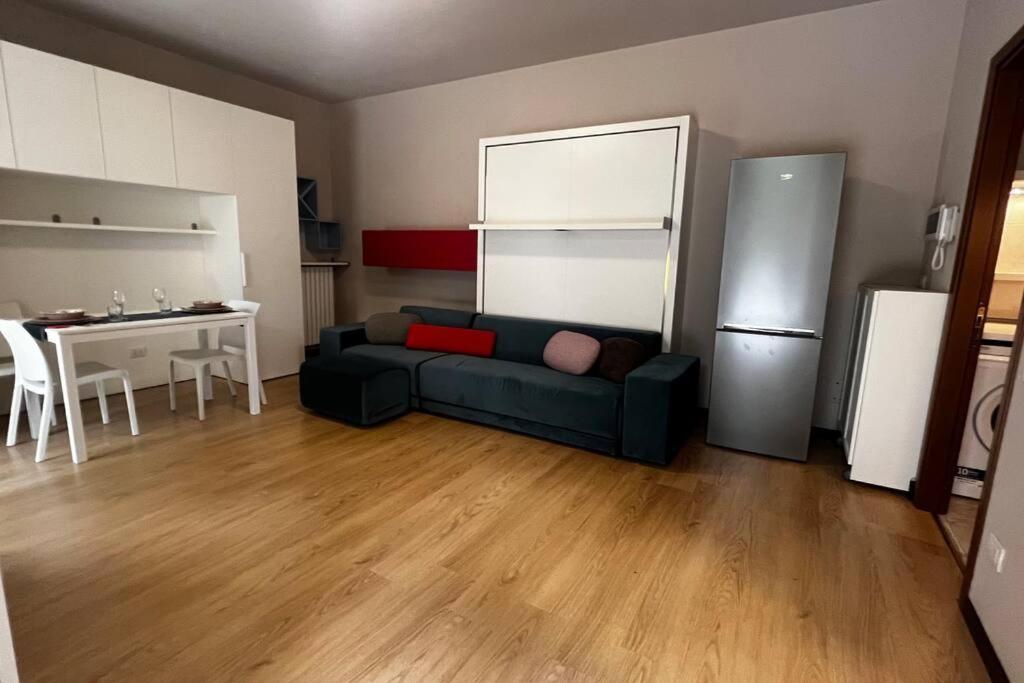 Urban House - Comfy Flat Navigli Milan Center Apartment Екстериор снимка