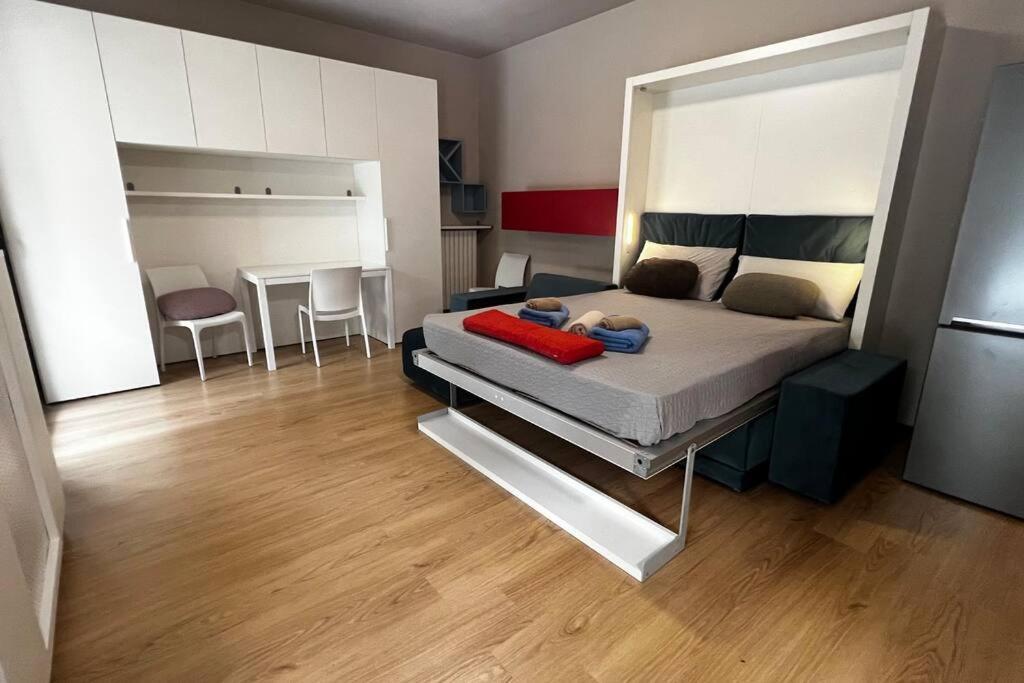 Urban House - Comfy Flat Navigli Milan Center Apartment Екстериор снимка